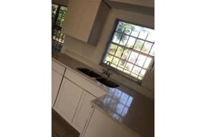 1013 FERNDELL ROAD, ORLANDO, FL 32808 - MLS#MFRV4944936