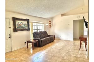 2464 DUMAS DRIVE, DELTONA, FL 32738 - MLS#MFRV4944974