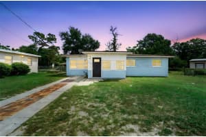 903 GOVERNORS AVENUE, ORLANDO, FL 32808 - MLS#MFRV4945055