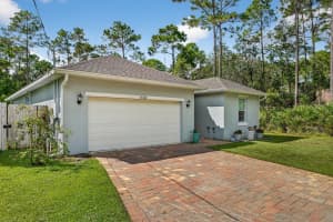 1630 EAST PARKWAY, DELAND, FL 32724 Sold 11/14/25