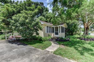 455 CHURCH STREET, DELAND, FL 32724 - MLS#MFRV4945111