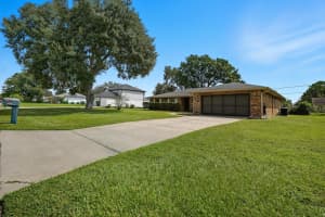 2929 ESTILL STREET, DELTONA, FL 32738 Sold 10/27/25