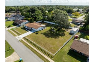 STILLWATER, DELTONA, FL 32725 - MLS#MFRV4945136