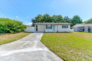 2210 1ST STREET, ORANGE CITY, FL 32763 - MLS#MFRV4945158