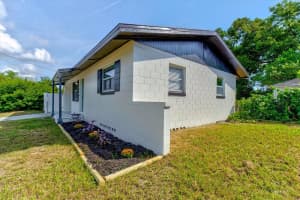 2210 1ST STREET, ORANGE CITY, FL 32763 - MLS#MFRV4945158