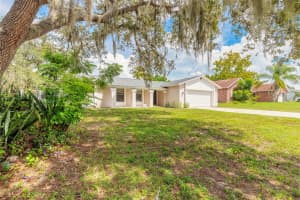 848 STRATTON STREET, DELTONA, FL 32725 - MLS#MFRV4945207