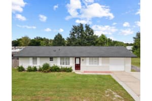 2541 Lake Helen Osteen Rd, DELTONA