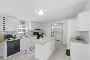 1137 YAUPON STREET, DAYTONA BEACH, FL 32117 - MLS#MFRV4945245