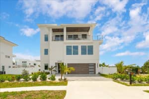 2050 ATLANTIC AVENUE, COCOA BEACH, FL 32931 - MLS#MFRV4945260
