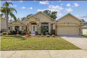 216 BLUE CRYSTAL DRIVE, DELAND, FL 32720 - MLS#MFRV4945301