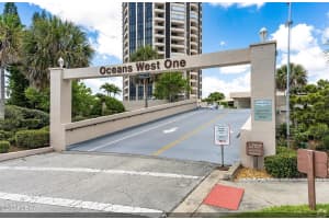 1 OCEANS WEST BOULEVARD, DAYTONA BEACH, FL 32118 - MLS#MFRV4945316