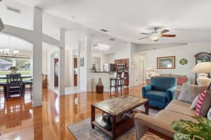 MLS# MFRV4945337, Deltona, Florida 32725