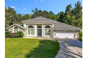 1633 Lakeside Dr, DELAND