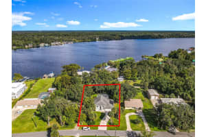 1633 LAKESIDE DRIVE, DELAND, FL 32720 - MLS#MFRV4945361