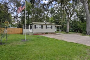 24007 RIVER ROAD, ASTOR, FL 32102 - MLS#MFRV4945363