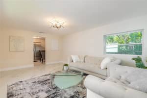 813 MAGNOLIA AVENUE, HOLLY HILL, FL 32117 - MLS#MFRV4945376