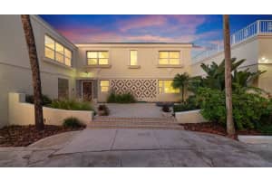 285 OCEAN SHORE BOULEVARD, ORMOND BEACH, FL 32176 - MLS#MFRV4945386