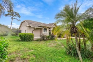 11 PINE GLEN DRIVE, DEBARY, FL 32713 - MLS#MFRV4945406