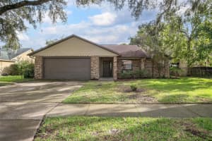 418 Berwick Circle, DELAND
