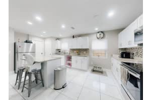 104 WINDING RIDGE DRIVE, SANFORD, FL 32773 - MLS#MFRV4945422