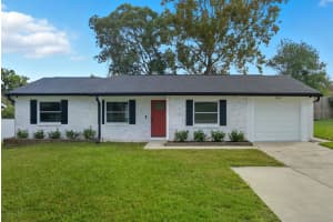 900 CARPENTER AVENUE, ORANGE CITY, FL 32763 - MLS#MFRV4945425