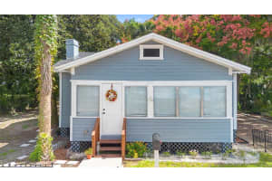 135 ARLINGTON AVENUE, DELAND, FL 32724 - MLS#MFRV4945463