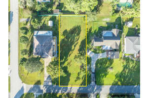 1466 COLIN KELLY AVENUE, DAYTONA BEACH, FL 32124 Sold 11/21/25