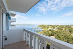 935 HALIFAX AVENUE, DAYTONA BEACH, FL 32118 - MLS#MFRV4945497