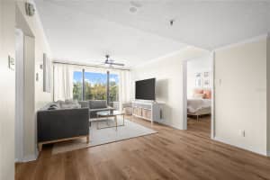 3211 SWANN AVENUE, TAMPA, FL 33609 - MLS#MFRV4945519