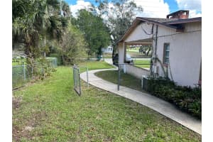 889 CARPENTER AVENUE, ORANGE CITY, FL 32763 Sold 11/10/25