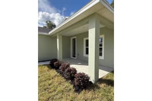 1206 8TH AVENUE, DELAND, FL 32724 - MLS#MFRV4945570