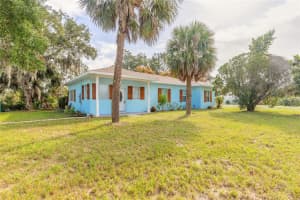1147 HOLLY AVENUE, DAYTONA BEACH, FL 32117 Sold 12/05/25
