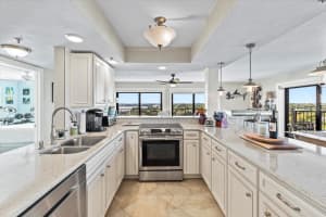 503 N CAUSEWAY #3010, NEW SMYRNA BEACH, FL 32169 - MLS#MFRV4945597