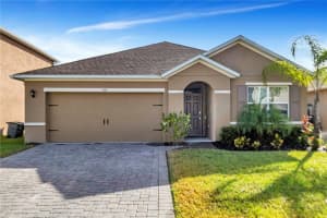 842 LAZIO CIRCLE, DEBARY, FL 32713 - MLS#MFRV4945608