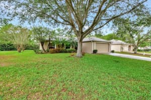 1300 Benton Lake Dr E Deland, FL 32724 - Off Market