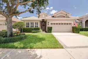 615 Newhall Ln, DEBARY 615 Newhall Ln, DEBARY