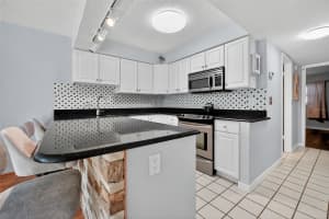 1437 ATLANTIC AVENUE, DAYTONA BEACH, FL 32118 - MLS#MFRV4945835