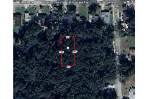 W ARMSTRONG AVE, DELAND, FL 32720 - MLS#MFRV4945883