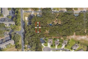 E HUBBARD AVE, DELAND, FL 32724 - MLS#MFRV4945885