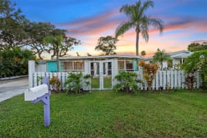 650 PINE STREET, NEW SMYRNA BEACH, FL 32169 - MLS#MFRV4945933