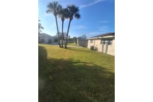 225 PINE BLUFF AVENUE, DELAND, FL 32724 - MLS#MFRV4945991