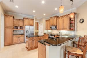 10915 LEDGEMENT LANE, WINDERMERE, FL 34786 - MLS#MFRV4946025