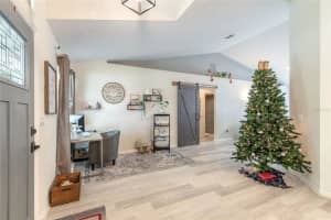 431 SECLUDED OAKS TRAIL, DELAND, FL 32724 - MLS#MFRV4946061