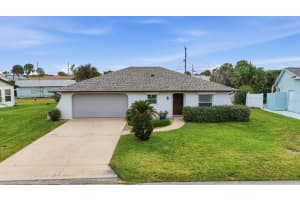 33 Ocean Breeze Cir, ORMOND BEACH 33 Ocean Breeze Cir, ORMOND BEACH