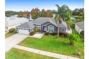 906 S Lake Lindley Dr, DELAND 906 S Lake Lindley Dr, DELAND