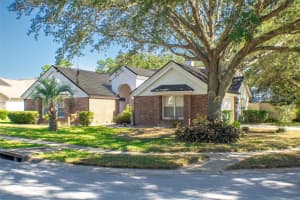 601 SHADY POINT WAY, DELAND, FL 32724 - MLS#MFRV4946144