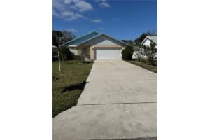 202 North St, NEW SMYRNA BEACH