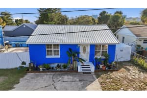 318 EASTWOOD LANE, DAYTONA BEACH, FL 32118 - MLS#MFRV4946176