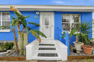 318 EASTWOOD LANE, DAYTONA BEACH, FL 32118 - MLS#MFRV4946176