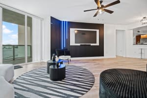 231 RIVERSIDE DRIVE, DAYTONA BEACH, FL 32117 - MLS#MFRV4946187